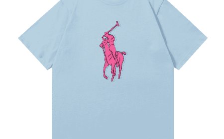 10 Ways to Wear a Ralph Lauren Hoodie with Confidence