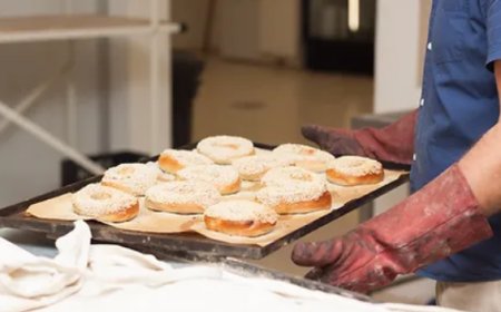 Avoid Costly Mistakes: Hire a Food and Beverage Consultant for Smarter Scaling