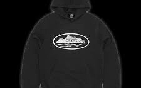 Corteiz Tracksuit The Uniform of Those Who Move Differently