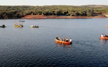Peaceful Escape to Venna Lake Mahabaleshwar for Boating Fun