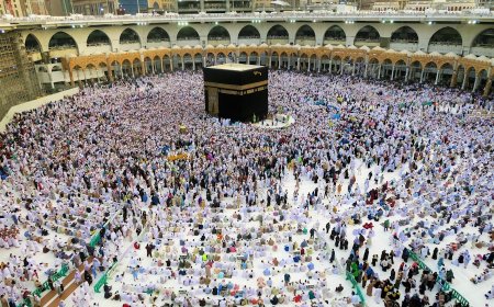 Is It Safe to Book Last-Minute 4 Star Umrah Packages UK?