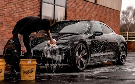 Why Car Detailing in Dubai Is a Must for Every Vehicle Owner