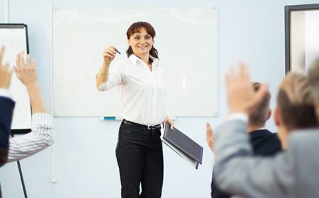 The Role of Body Language in Projecting Confidence