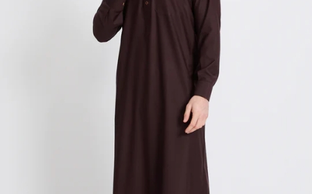 My Experience Wearing the Daffah Thobe from Darularqam Book Store