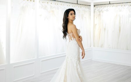 Upgrade Your Wardrobe with Zellbury Sale Kurtas & Dresses