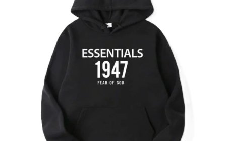 Why Everyone’s Talking About the Essentials Hoodie
