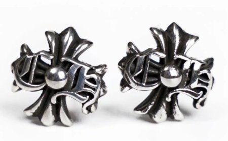 The Power of Minimal Styling with Chrome Hearts