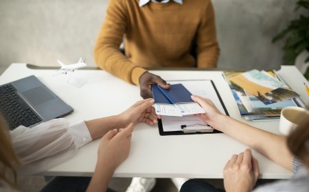 Common Visa Mistakes a Darwin Registered Migration Agent Can Help You Avoid