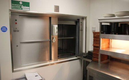Dumbwaiter: A Compact Solution for Modern Vertical Mobility