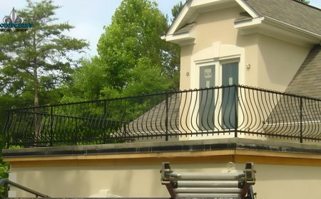 12 Genius Exterior Balcony Railing Ideas That Combine Safety and Style