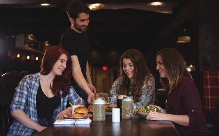 How to Enjoy a Culinary Happy Hour Experience in The Woodlands