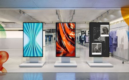 Why Every Mall Needs Touch Screen Kiosks in 2025?