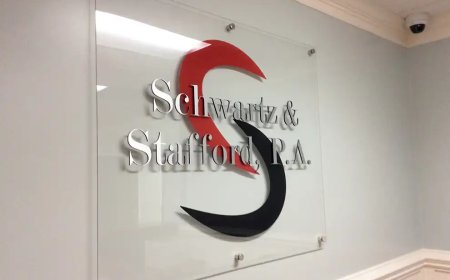 Acrylic Signage Trends Taking Over Alexandria VA Workspaces