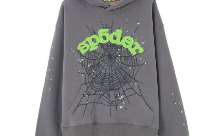 Hoodie Trends Shift Toward Pastel Tones