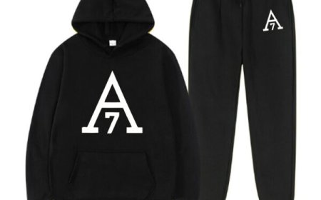 Black Essentials Hoodie The Timeless Blend of Comfort and Streetwear Style