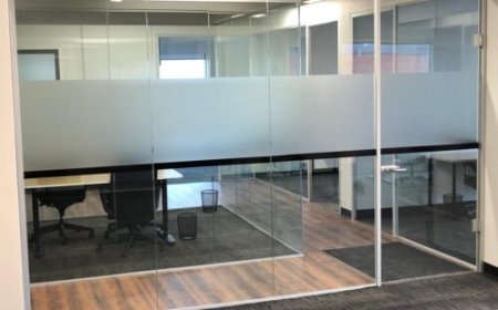 Why Should Your Office in Toronto Have a Glass Partition for Office in Toronto?