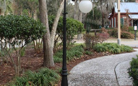 How Street Lamp Poles Are Maintained Over Time