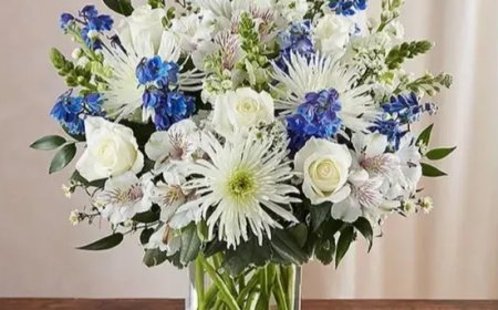Sending Flowers for Funeral in Laredo, TX: A Guide