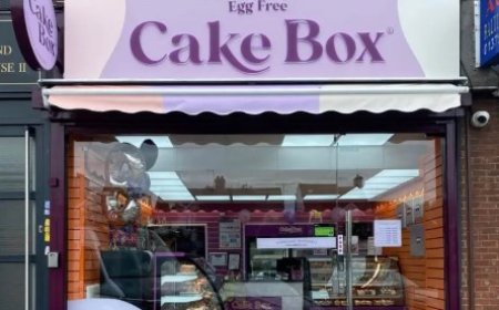 Stylish Shopfronts in London | Direct Shopfront