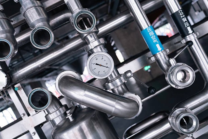 Can a Fuel Pressure Gauge Show Leaks?