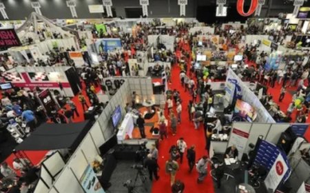 Transforming Trade Show Experiences with Custom Exhibits by Exhibits NW