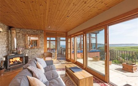 The Perfect Connemara Itinerary: Stay At A Beach Hotel In Clifden Ireland