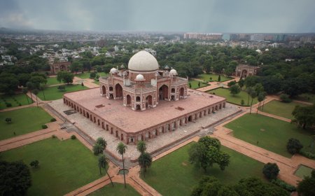 Humayun’s Tomb, Delhi: History, Architecture, Timings, and Travel Guid
