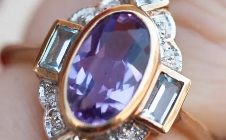 Amethyst in Daily Life: How to Use This Gemstone for Balance and Healing