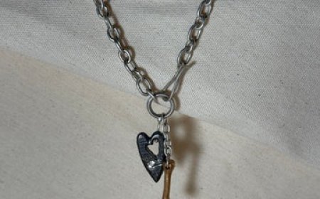 Sparkle and Scenery: Why Your Next Adventure Should Include a Handmade Jewelry Store in Oregon