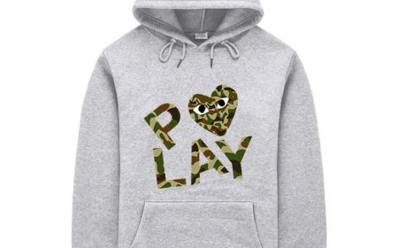 How to Achieve Effortless Style with CDG Hoodies