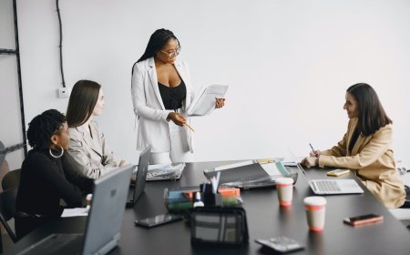 Master the Currency Market: Top Forex Trading Courses Offered by Training Central Solutions