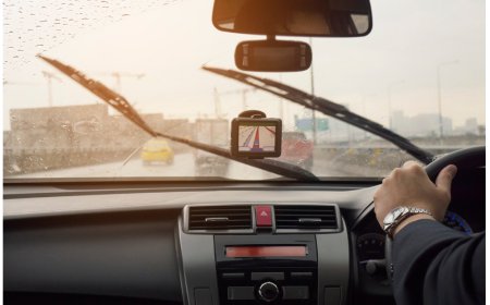 Top Benefits of Hiring an Executive Chauffeur in London