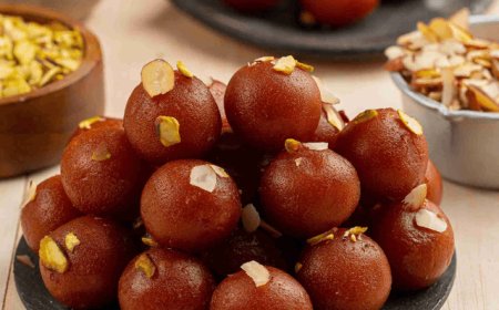 A Sweet Tooth’s Paradise: Finding the Best Mithai in Karachi