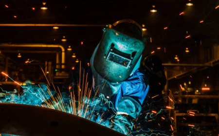 Expert Insights into Quality Metal Fabrication Sydney Services