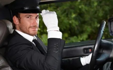 Chauffeur Airport Transfer vs. Executive Airport Transfers - Choosing the Right Option for Your Travel