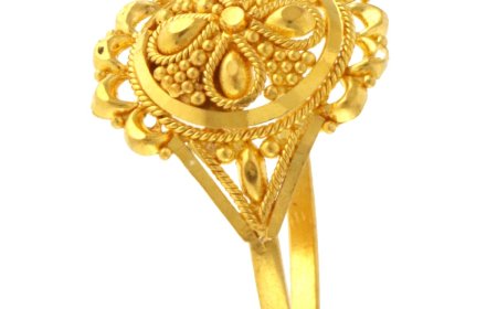22ct Indian gold jewelry is renowned for its exceptional quality and fine craftsmanship