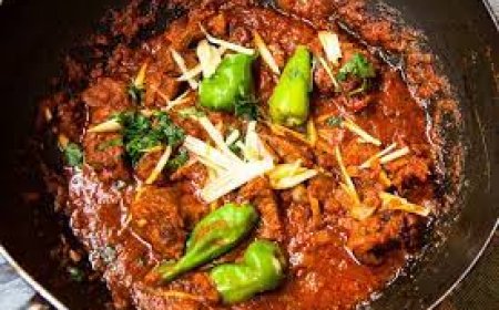 The Iconic Karahi and Where to Find It: Namak Mandi Lamb Karahi