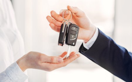 Smart Keys vs. Standard Keys: Auto Locksmith Guide for Your Vehicle