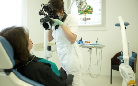 Zähne bleichen – Strahlend weißes Lächeln bei den Zahnärzte Zürich Gartenstrasse