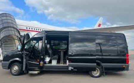 Exploring Coach Companies UK for Comfortable Long Routes