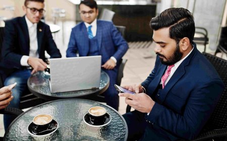 Exploring the Most Profitable Business Sectors in the UAE