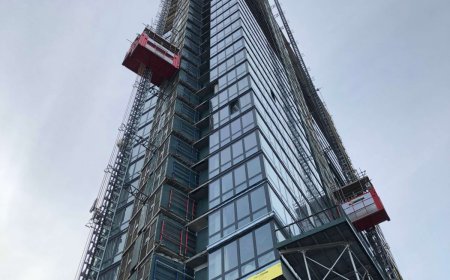 How Hoists for Construction Materials Support Industrial Shutdown and Maintenance Work