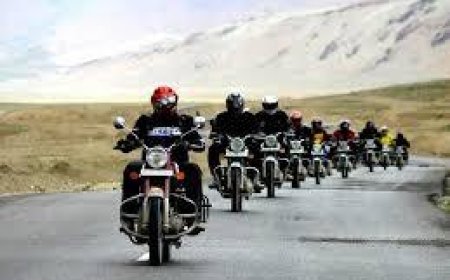 Top 10 Things to Know Before Booking a Ladakh Motorcycle Tour