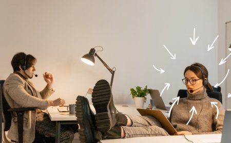 Remote Customer Service Careers: Opportunities and Challenges