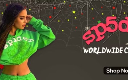 Spider Hoodie 555: The Digital Enigma Redefining Streetwear