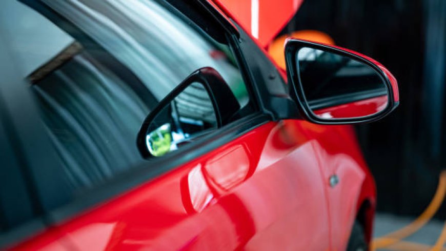 Comparing Super 1 Auto Glass Tint to DIY Tinting: Risks and Rewards