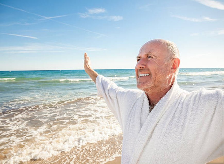 The Psychological Comfort of Coastal Living for Seniors Receiving Home Care
