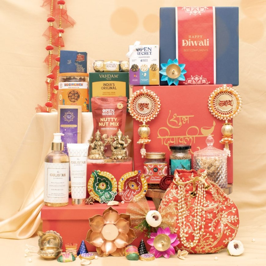 Beautiful Karwa Chauth Gifts For Bahu To Strengthen Family Bonds