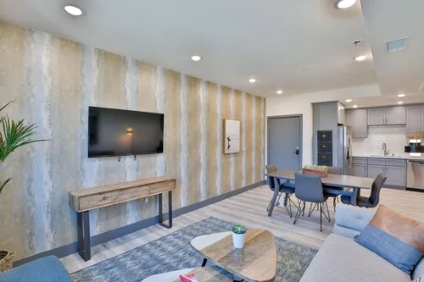 Find Modern Comfort in Apartments Hollywood