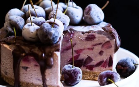 10 Deliciously Creamy Dairy-Free Cherry Cheesecakes